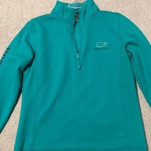 Green vineyard vines shep shirt